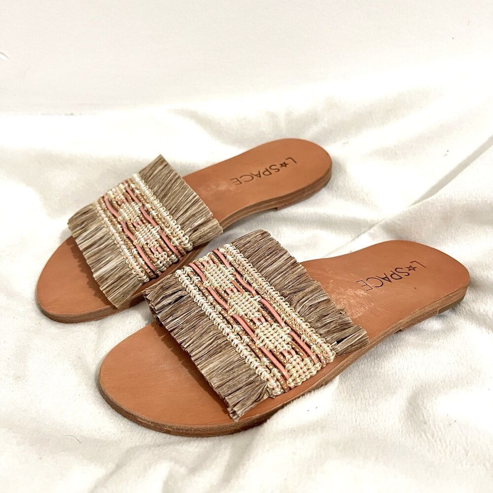 L Space Sandbar Fringe Flat Sandal Women’s Size 6.5 US 37 EU Women Tropical